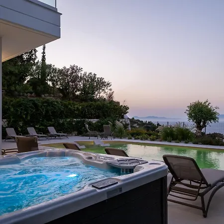 Vista By Del Sol Villa Rhodes City