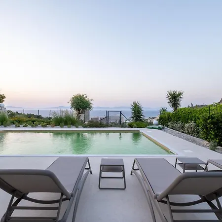 Vista By Del Sol Villa