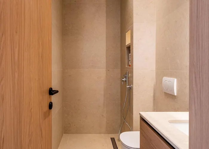 Vista By Del Sol Villa