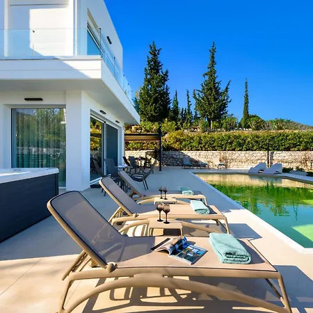 Vista By Del Sol * Rhodes City