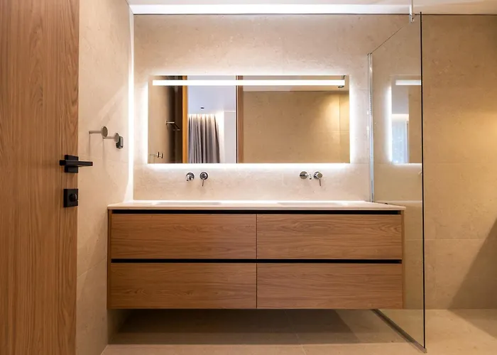 Vista By Del Sol Vila